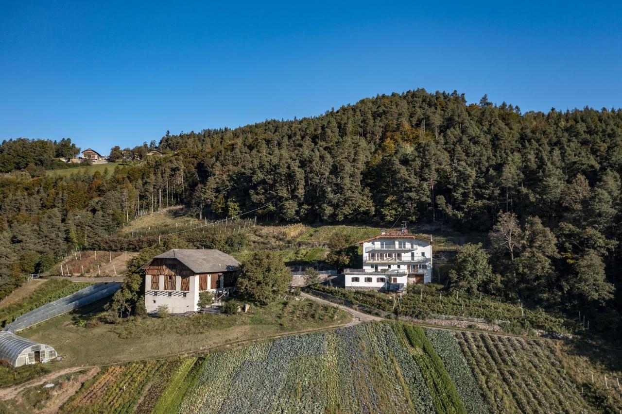 Reiterhof Apt Gaia San Genesio Atesino Esterno foto