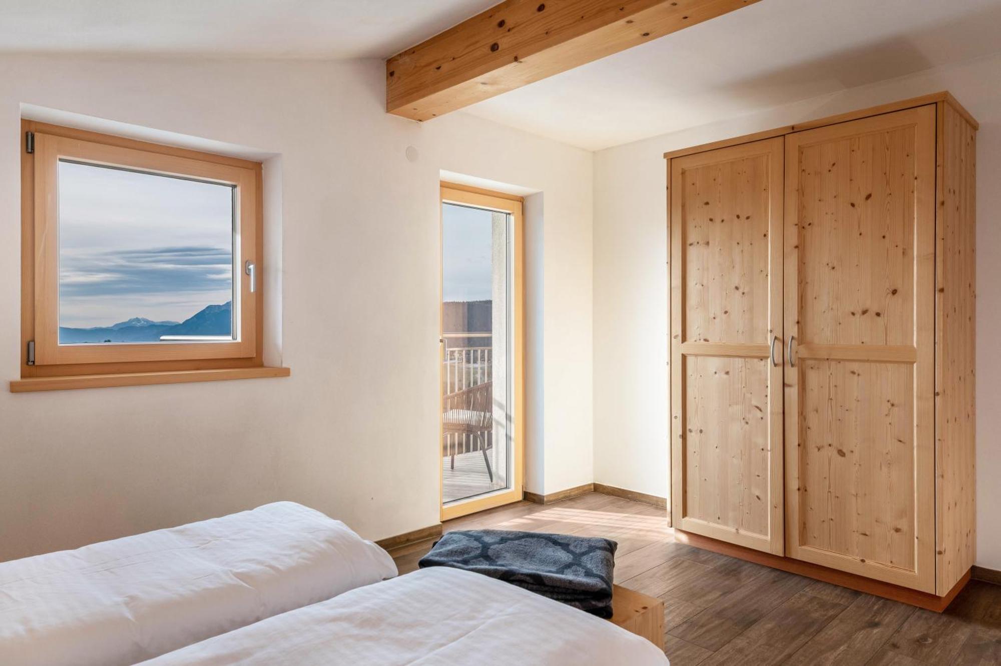 Reiterhof Apt Gaia San Genesio Atesino Esterno foto